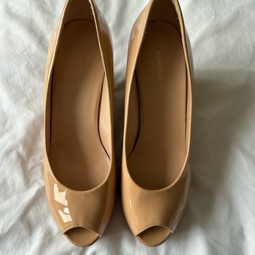 Stuart Weitzman Size 8 Peep Toe Patent Wedges